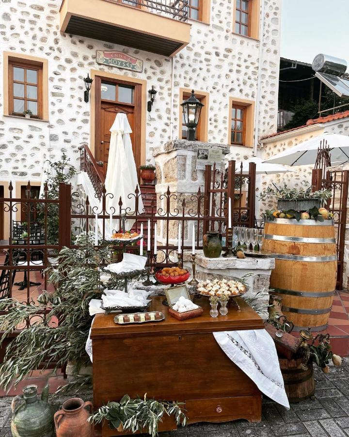 Εννεα Μουσεσ Παραδοσιακός Ξενώνας Velventós 외부 사진